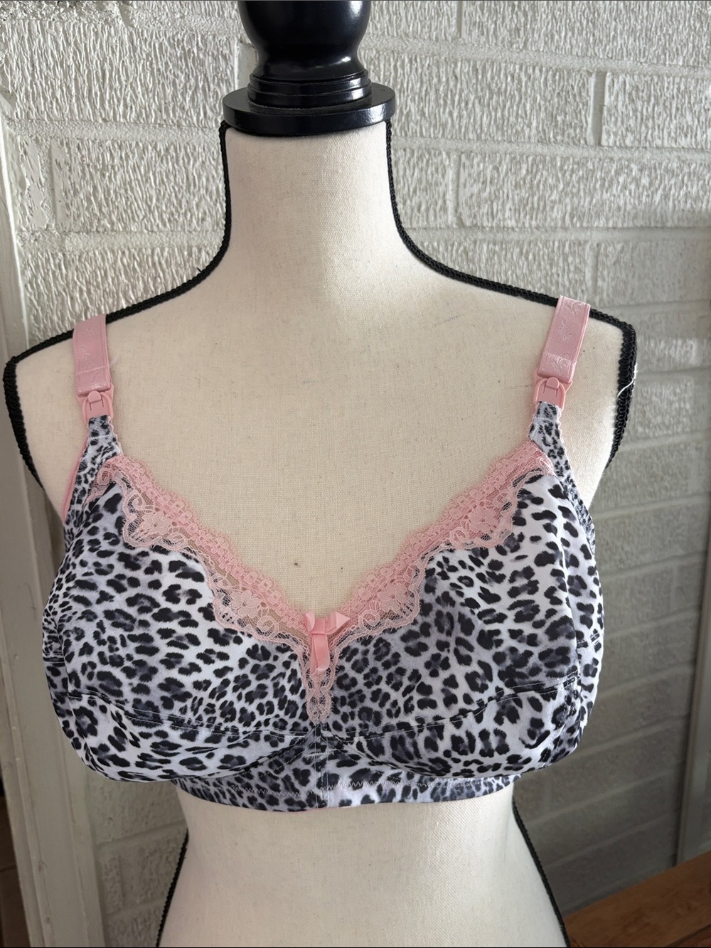 Freya Nursing Bra Leopard Print Black White Pink Trim Size 40DD